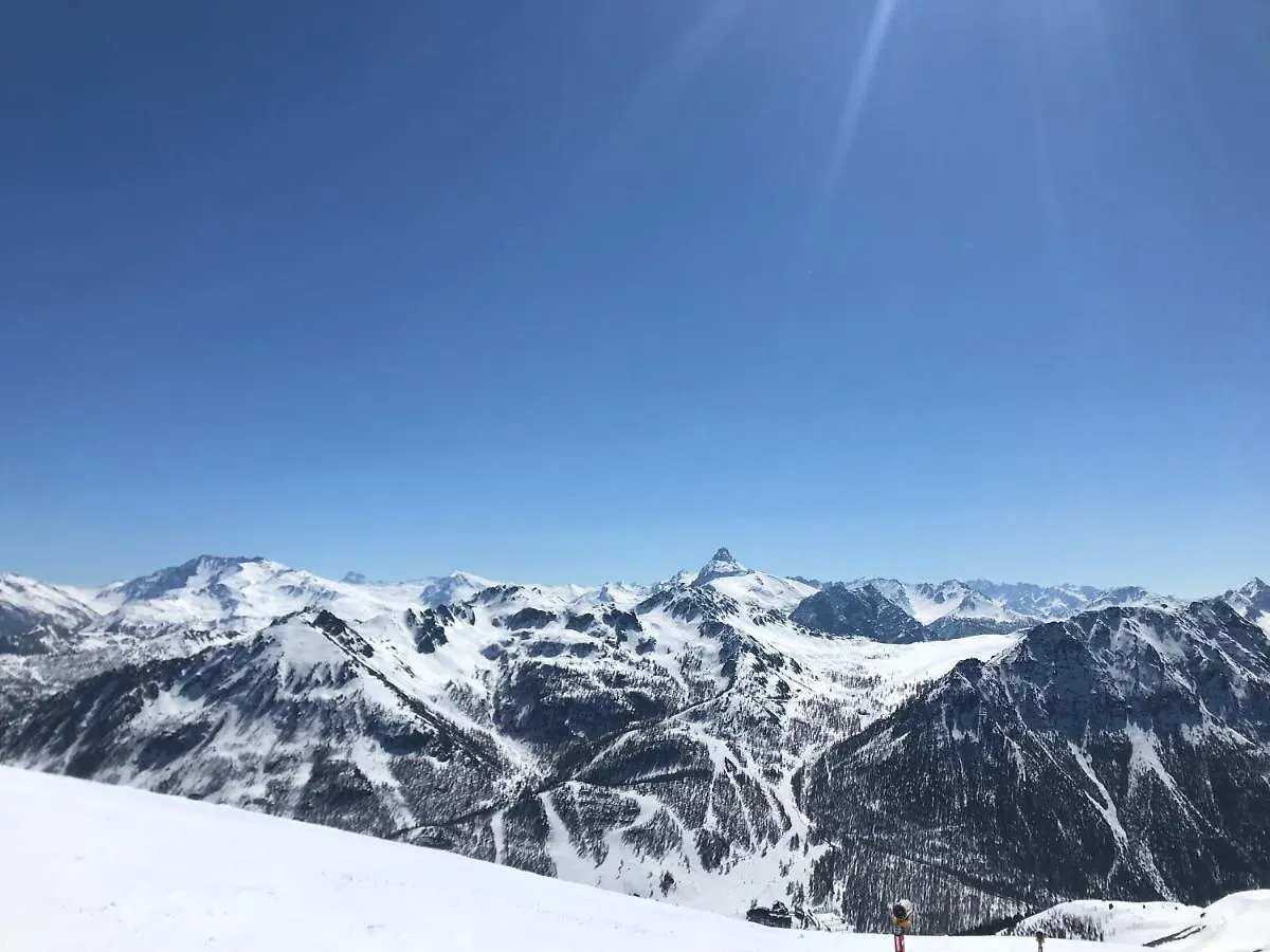 Le Bois Du Suffin, Pied De Pistes Et Spa Montgenèvre 0*,