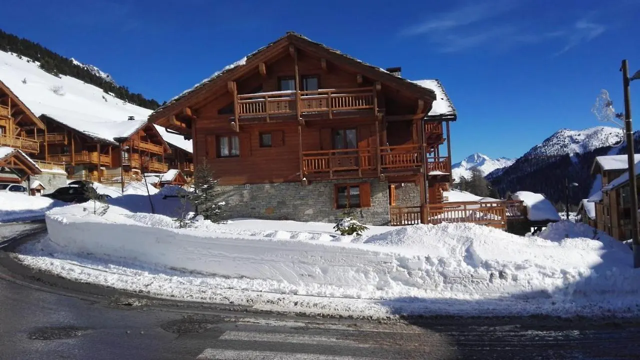 Le Bois Du Suffin, Pied De Pistes Et Spa Montgenevre